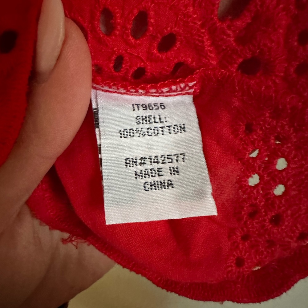Blashe Red Off the Shoulder Top Size Medium - Picture 4 of 5